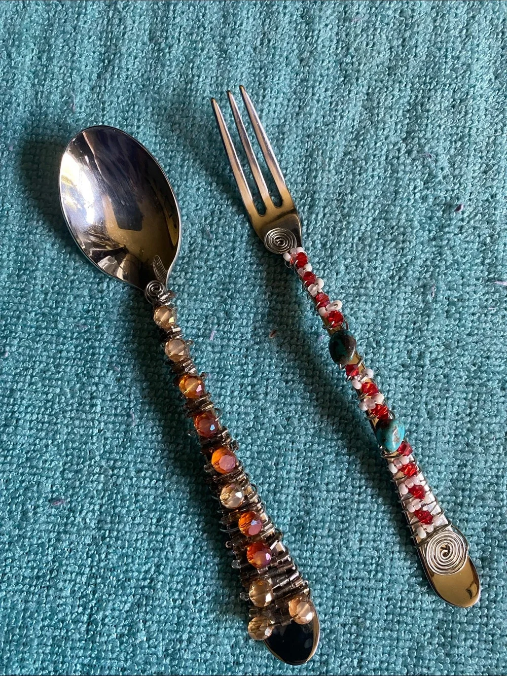 GS 18/10 Handcrafted Wire-Wrapped Beaded Spoon and Fork  Set - Multicolor Accent